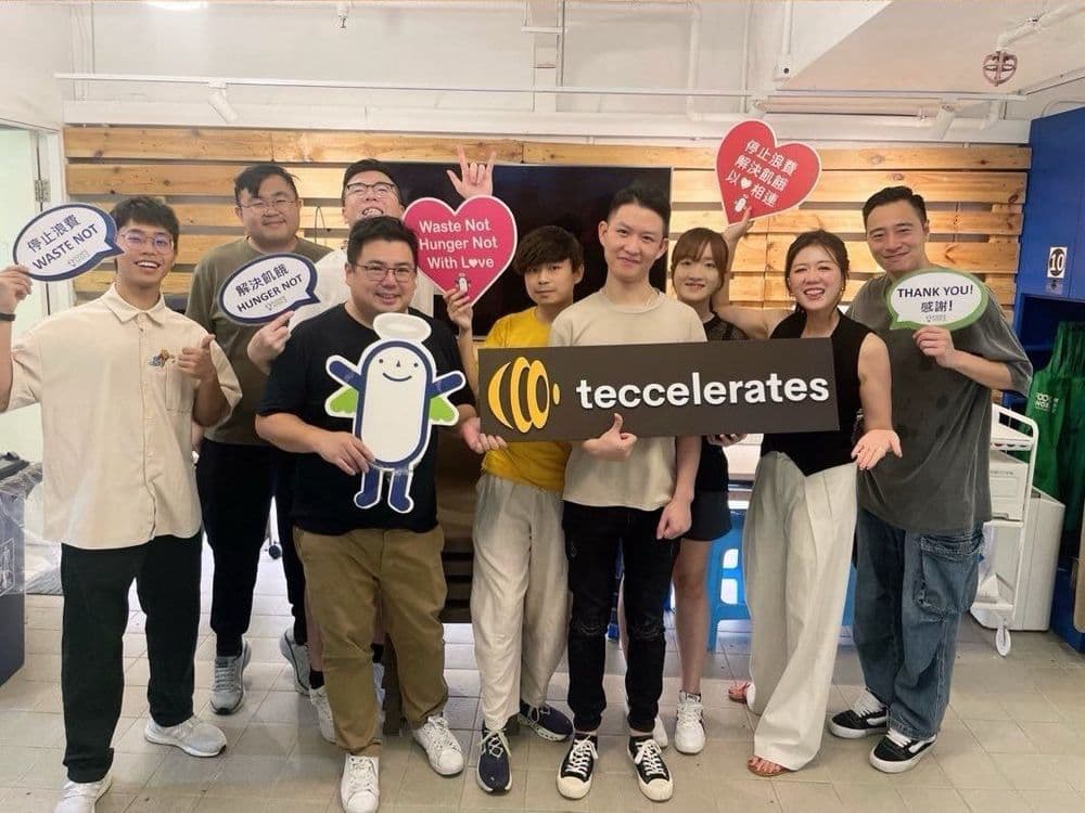 Volunteer activity with Food Angel